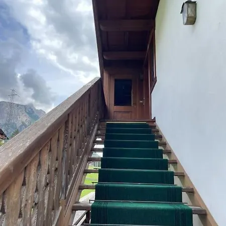 Casa Pizzo A Cortina Daire